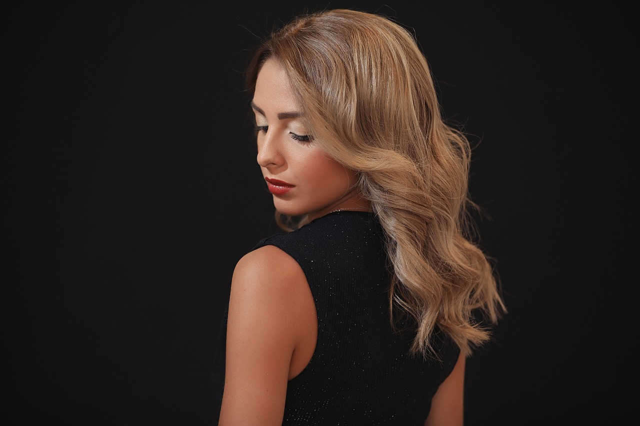 model, hairdressers, sexy-3740609.jpg